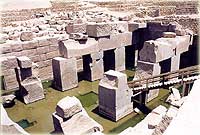 Das Osirion vom Osten gesehen